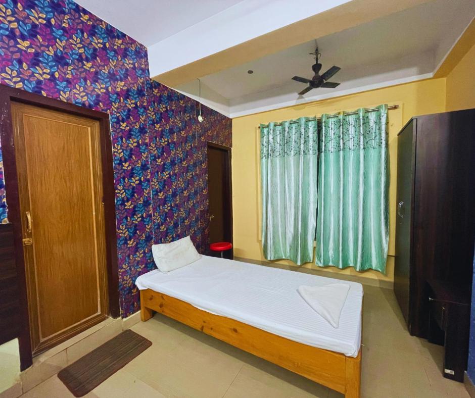 古瓦哈提 H K Residency Near Kalakshetra酒店 外观 照片